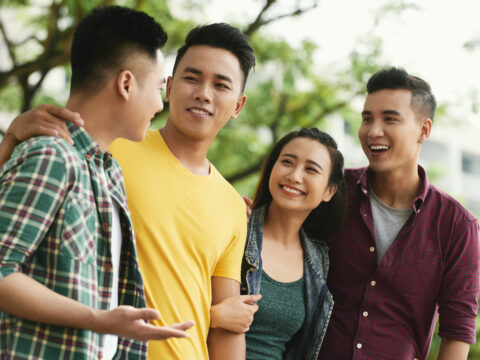 Xin chào các bạn!